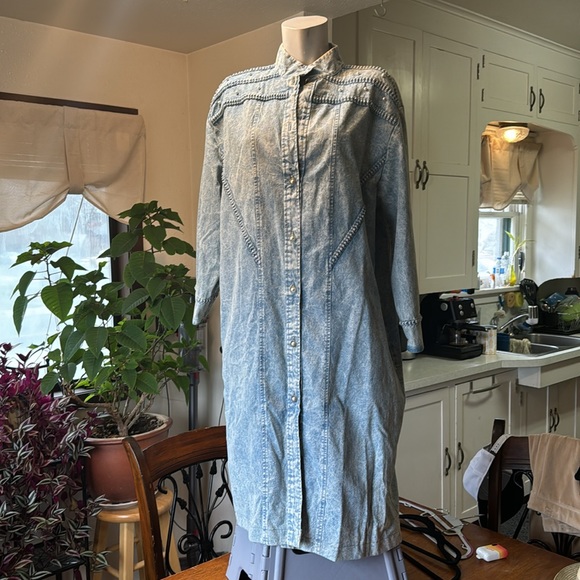 Unique Pearl and Long Denim Dress/Jacket/Duster |12| Sunny Sport - Picture 2 of 9